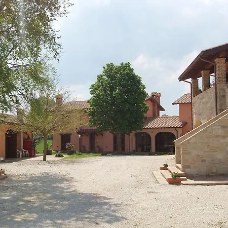 펜션 Tadinum Romana *